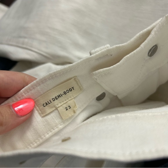 Madewell Cali Demi-Boot Jeans in Pure White - Picture 7 of 7